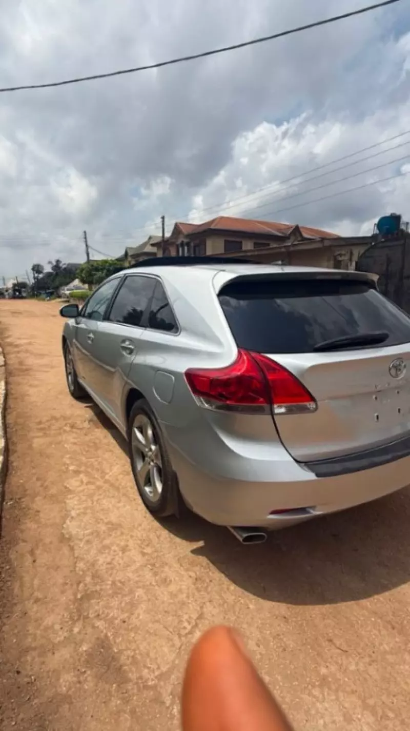 TOYOTA Venza - 2009