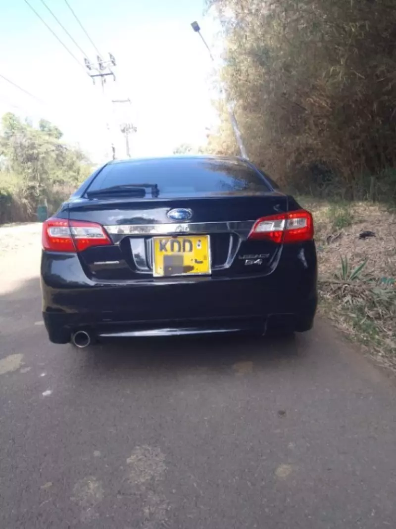 Subaru Legacy   - 2016