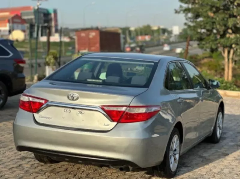 TOYOTA Camry   - 2016