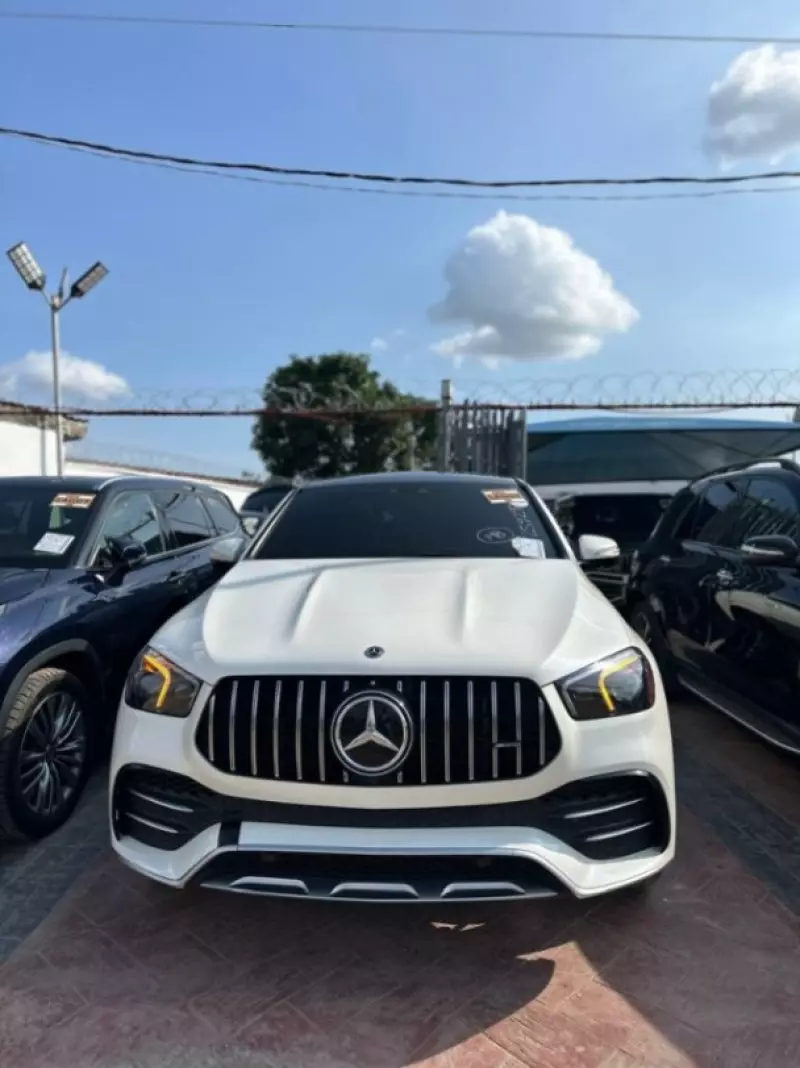 Mercedes-Benz GLE 53 AMG   - 2023