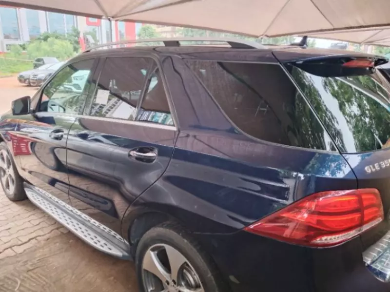 Mercedes-Benz GLE 350   - 2016