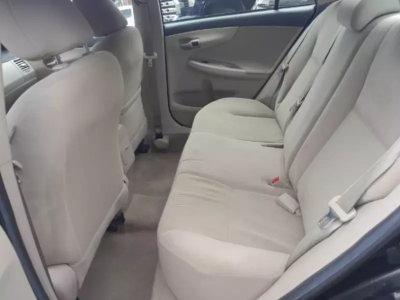 Toyota Corolla   - 2011