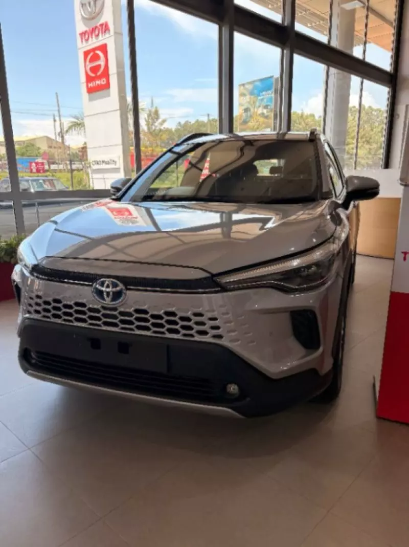 Toyota Corolla Cross (High Grade)   - 2025