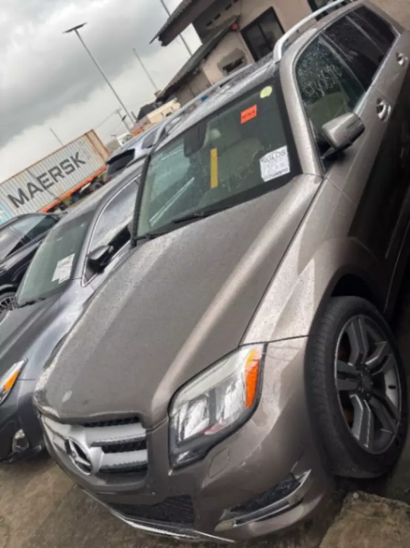 Mercedes-Benz GLK 350   - 2014