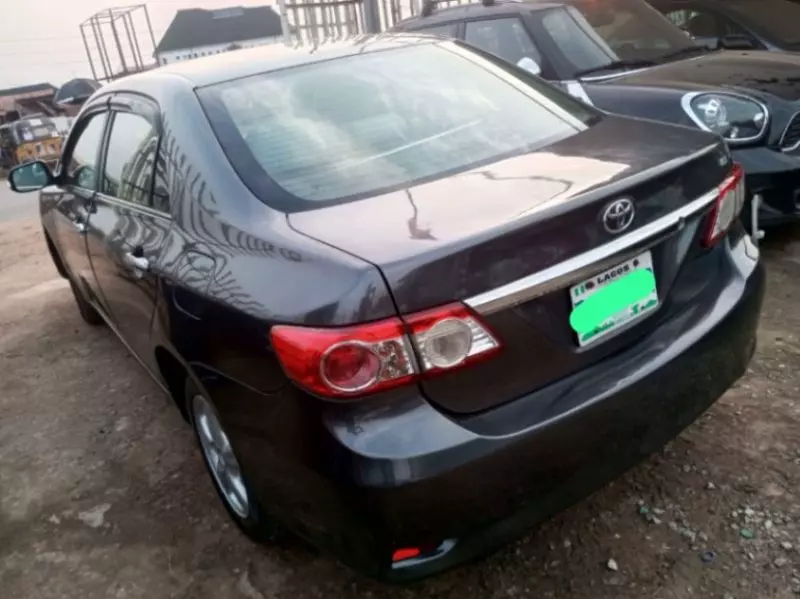 TOYOTA Corolla   - 2011