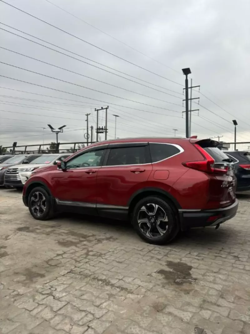 Honda CR-V   - 2018