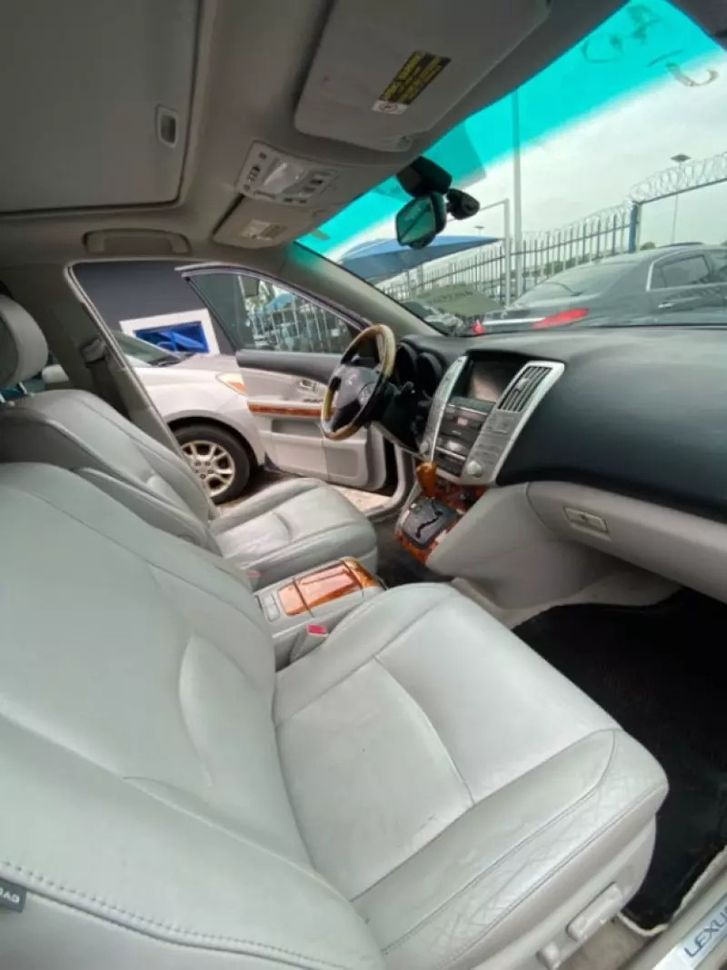 Lexus RX   - 2006