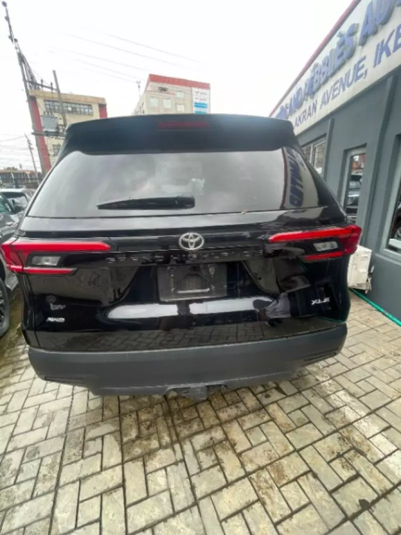 TOYOTA Grand Highlander   - 2024
