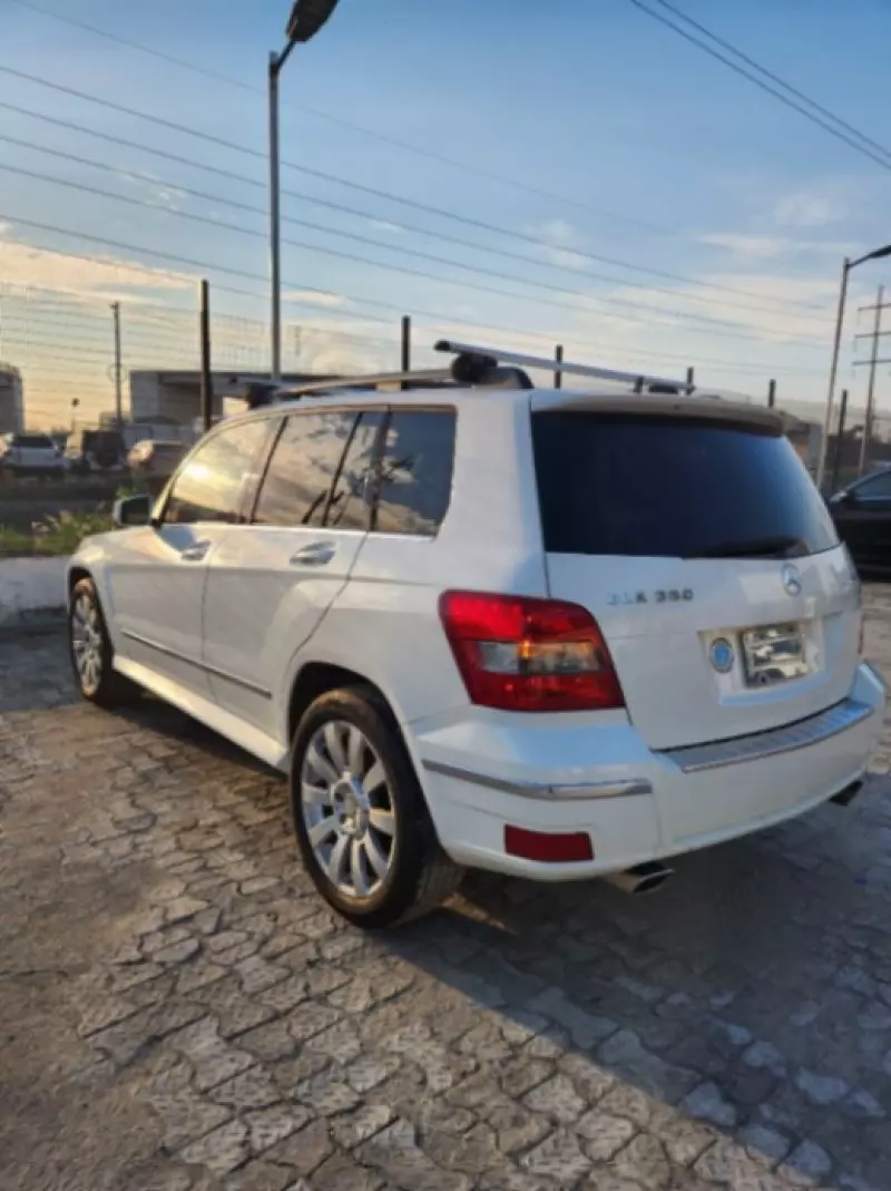 Mercedes-Benz GLK 350 - 2010