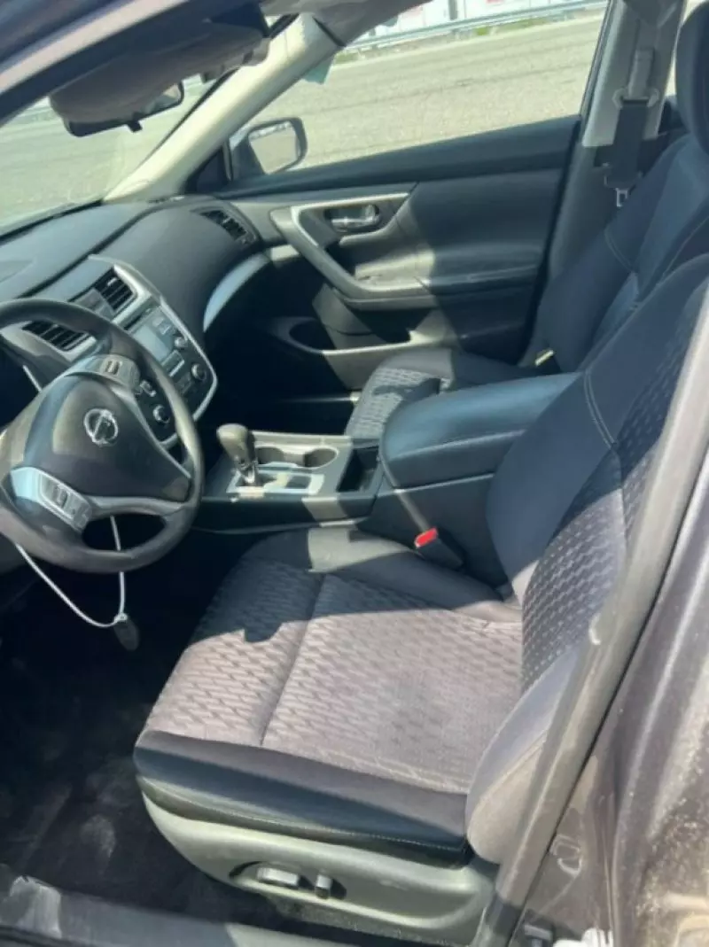 Nissan Altima   - 2017