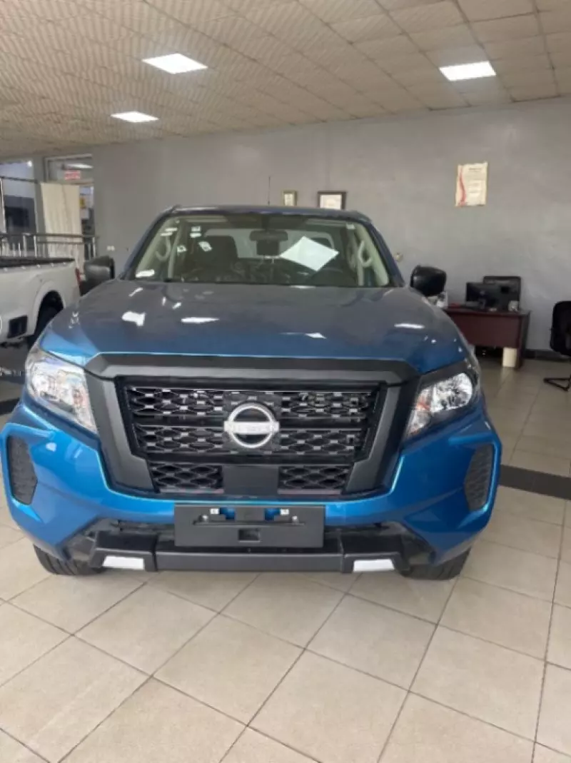 Nissan Navara   - 2025