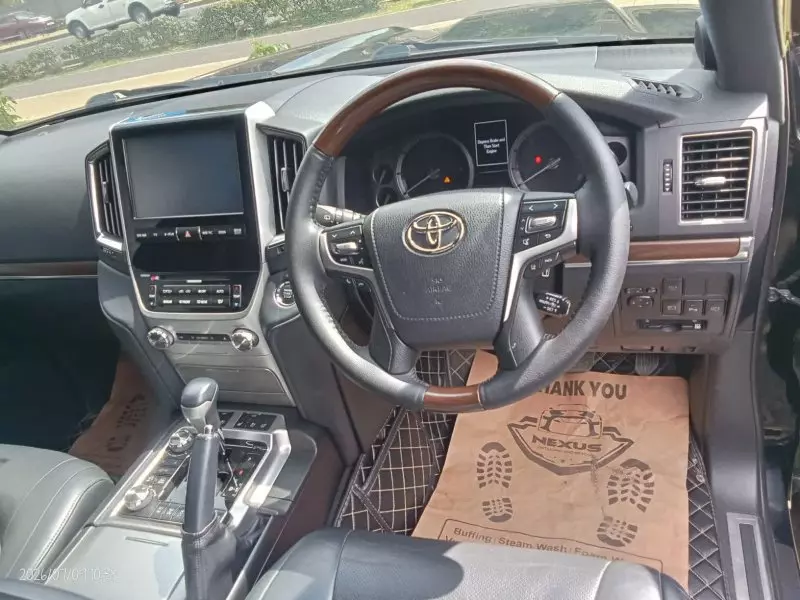 TOYOTA Landcruiser ZX - 2016