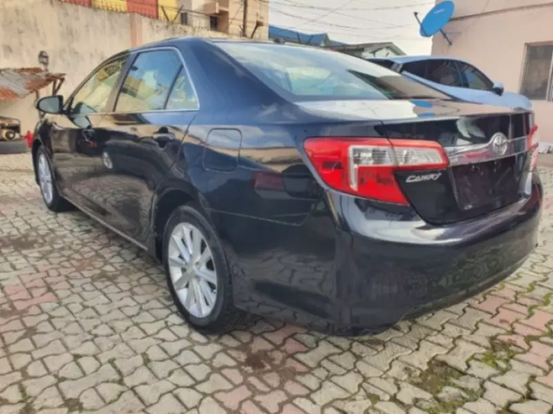 TOYOTA Camry   - 2012