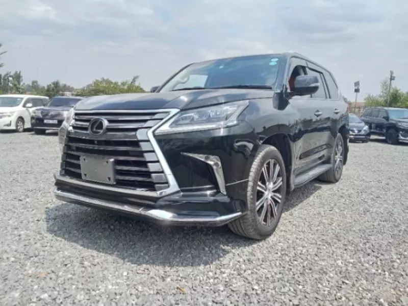 Lexus LX 570   - 2018