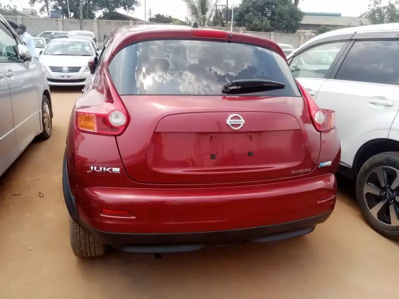 Nissan Juke   - 2012