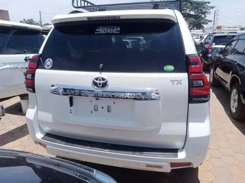 Toyota Landcruiser Prado   - 2018