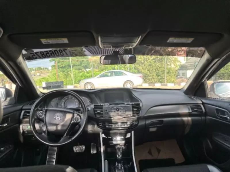Honda Accord   - 2016