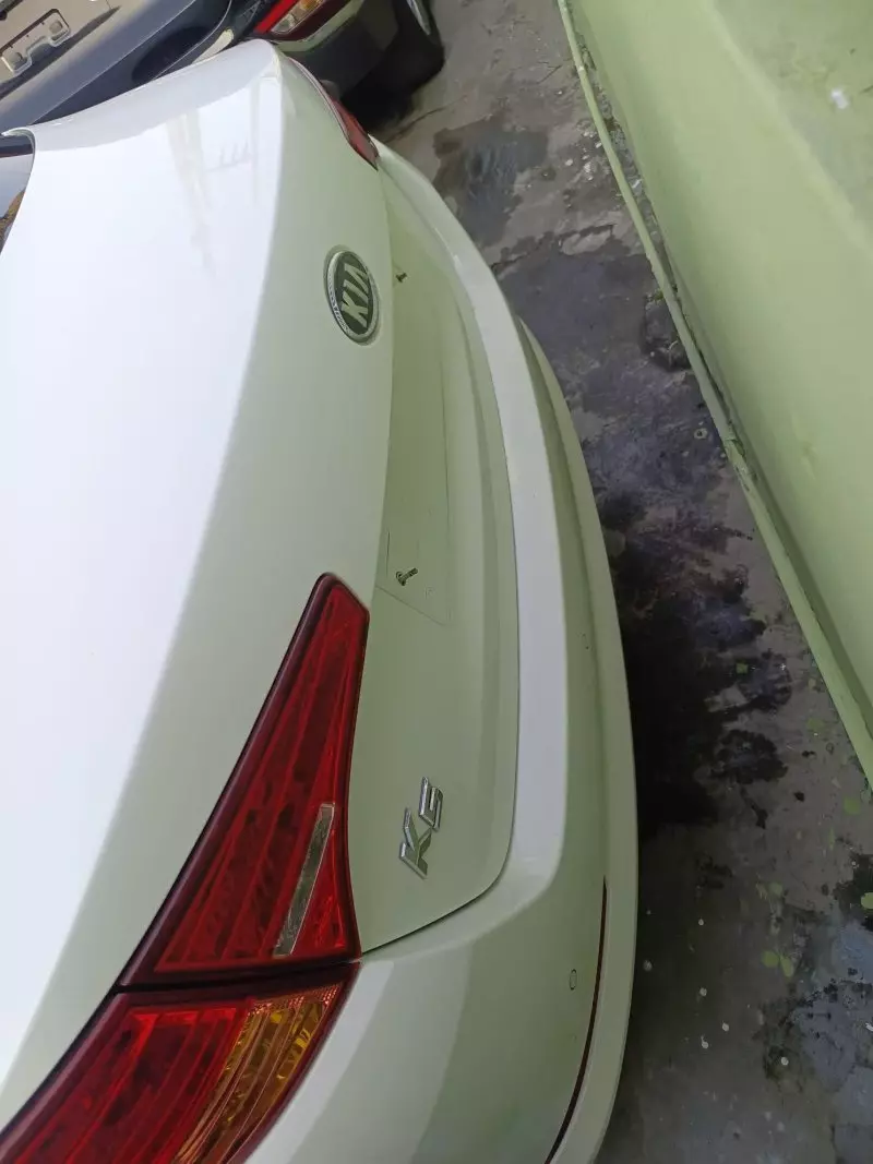 KIA K5   - 2012