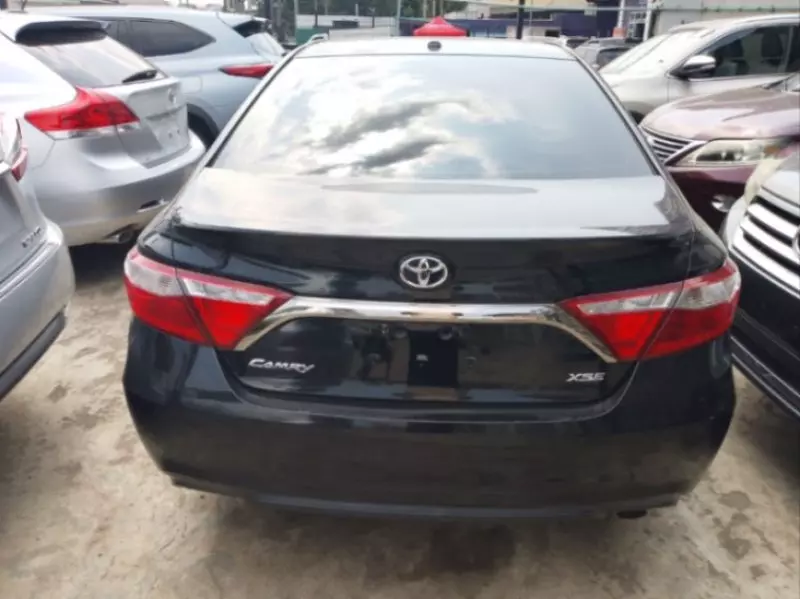 Toyota Camry   - 2017