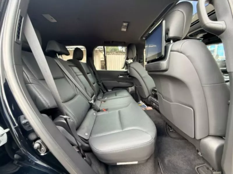 Toyota Landcruiser   - 2023