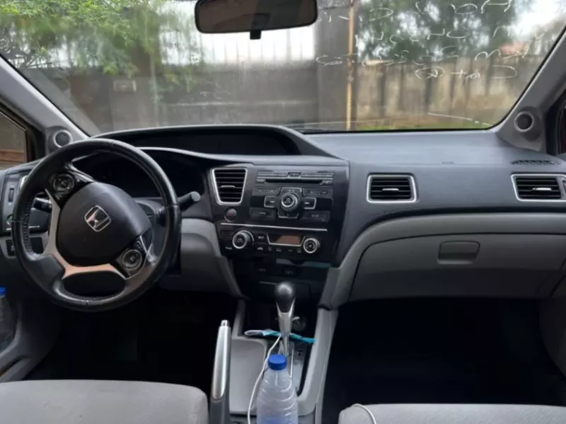 Honda Civic   - 2013
