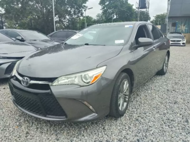 TOYOTA Camry   - 2017