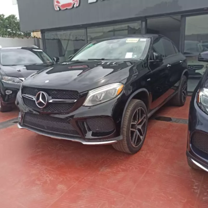 Mercedes-Benz GLE-Class   - 2017