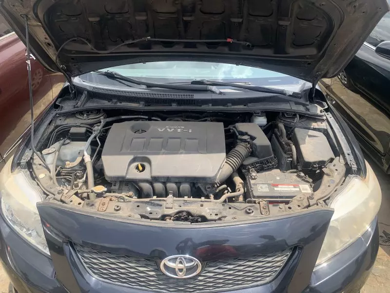 Toyota Camry   - 2014