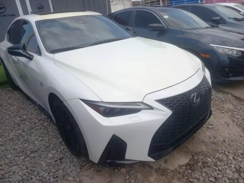 Lexus IS 350   - 2023