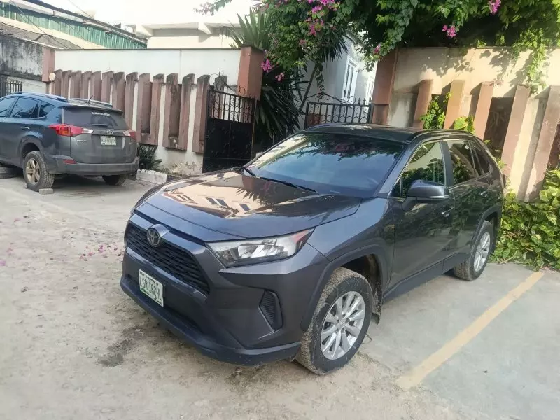 TOYOTA RAV4   - 2019