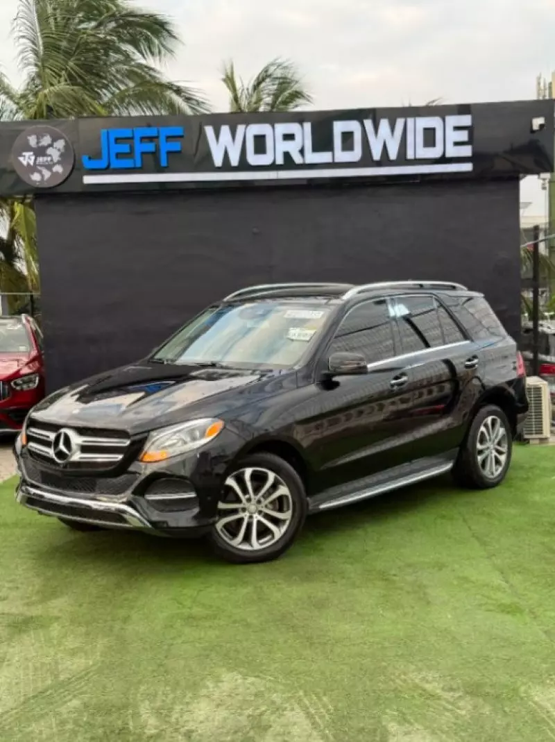 Mercedes-Benz GLE 350   - 2016