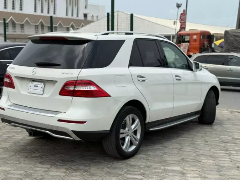 Mercedes-Benz ML 350   - 2013