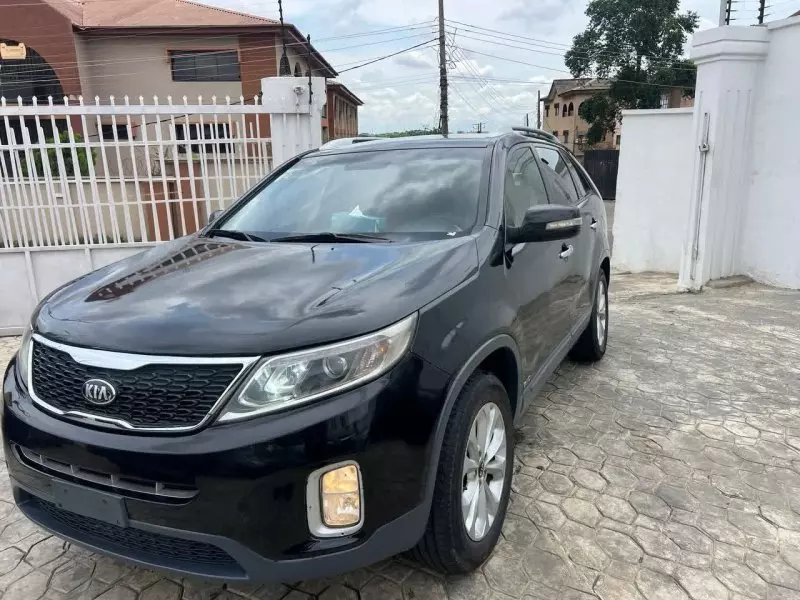 KIA Sorento   - 2015