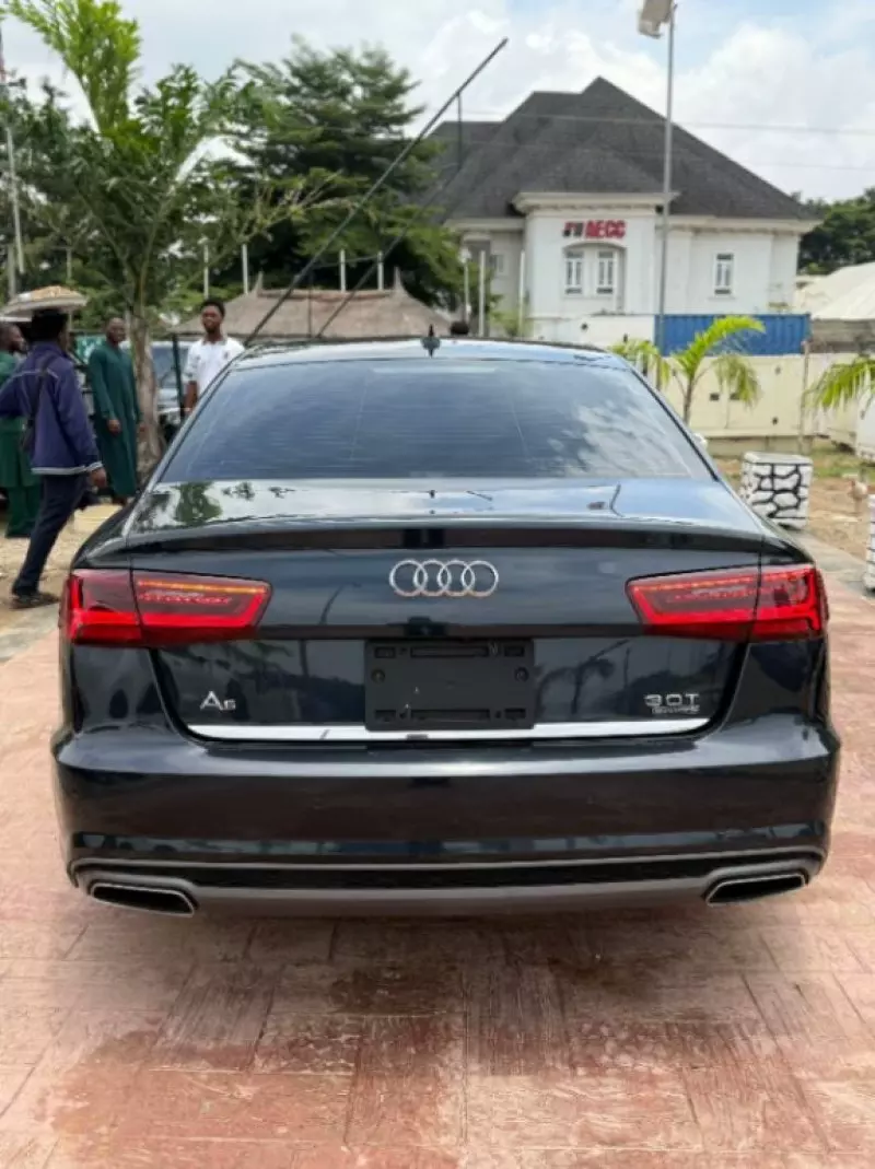 Audi A6   - 2016