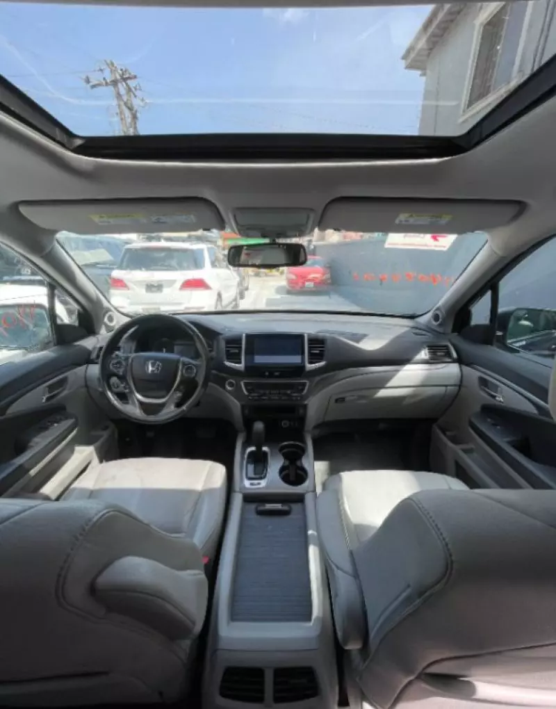 Honda Pilot   - 2016