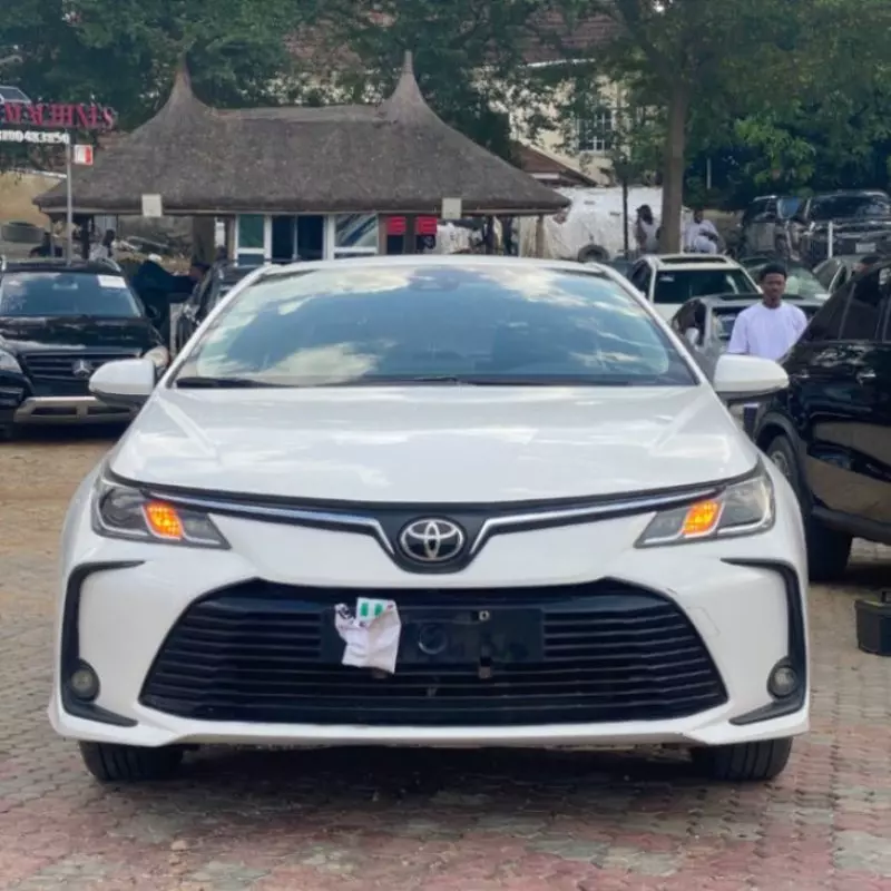 TOYOTA corolla   - 2023