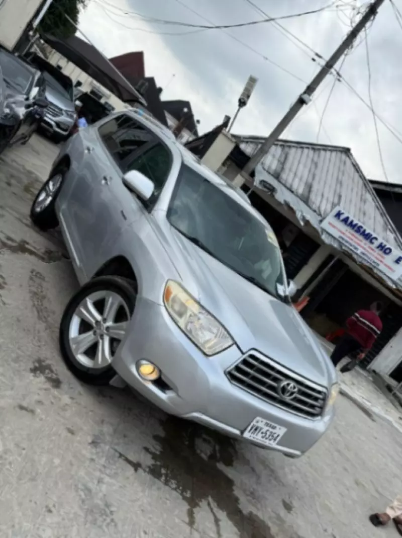 Toyota Highlander   - 2008