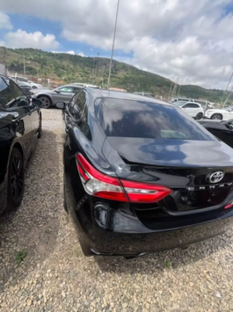 TOYOTA Camry   - 2018
