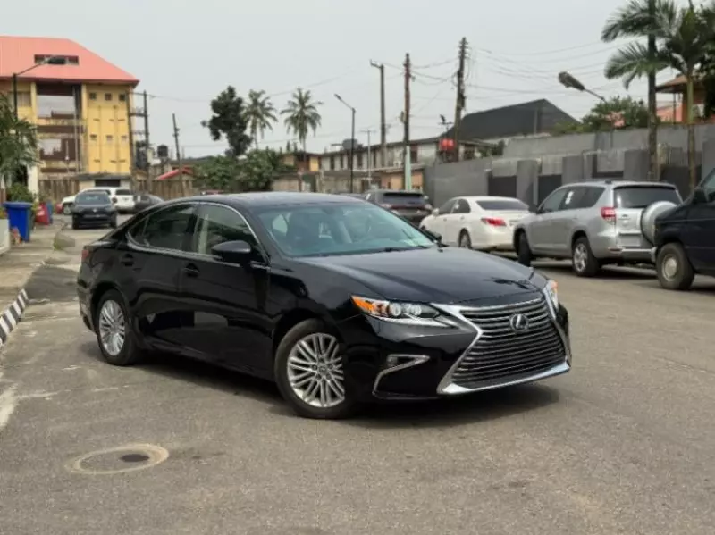 Lexus ES 350   - 2014