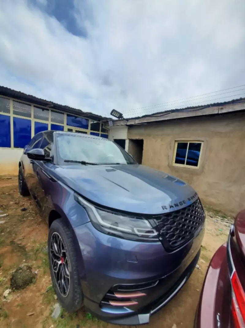 Land Rover Range Rover Velar   - 2020