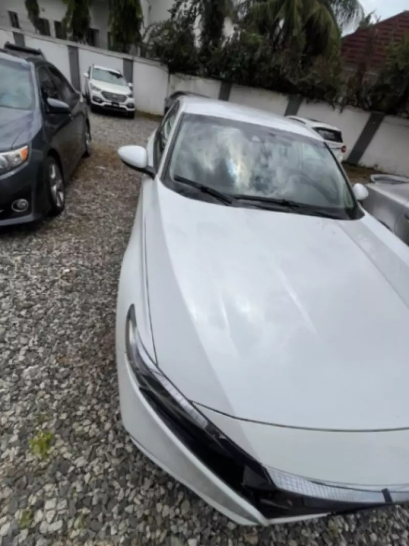 Honda Accord   - 2020