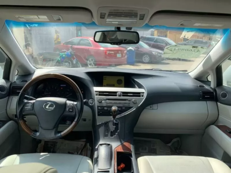 Lexus RX   - 2010
