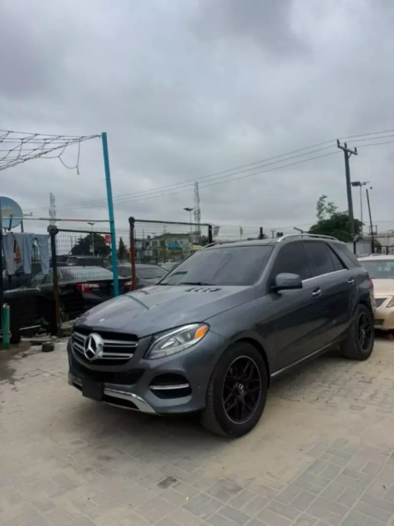 Mercedes-Benz GLE 350   - 2017