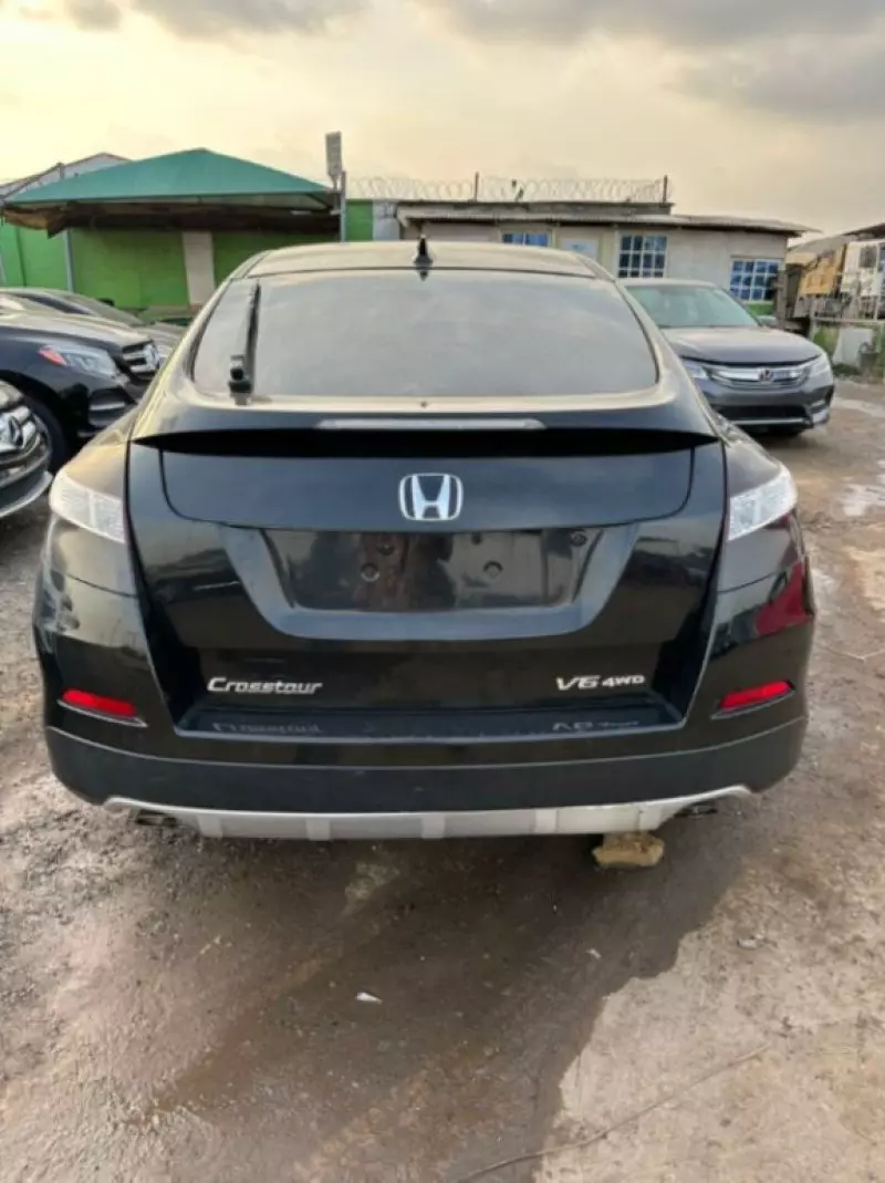 Honda Crosstour   - 2013