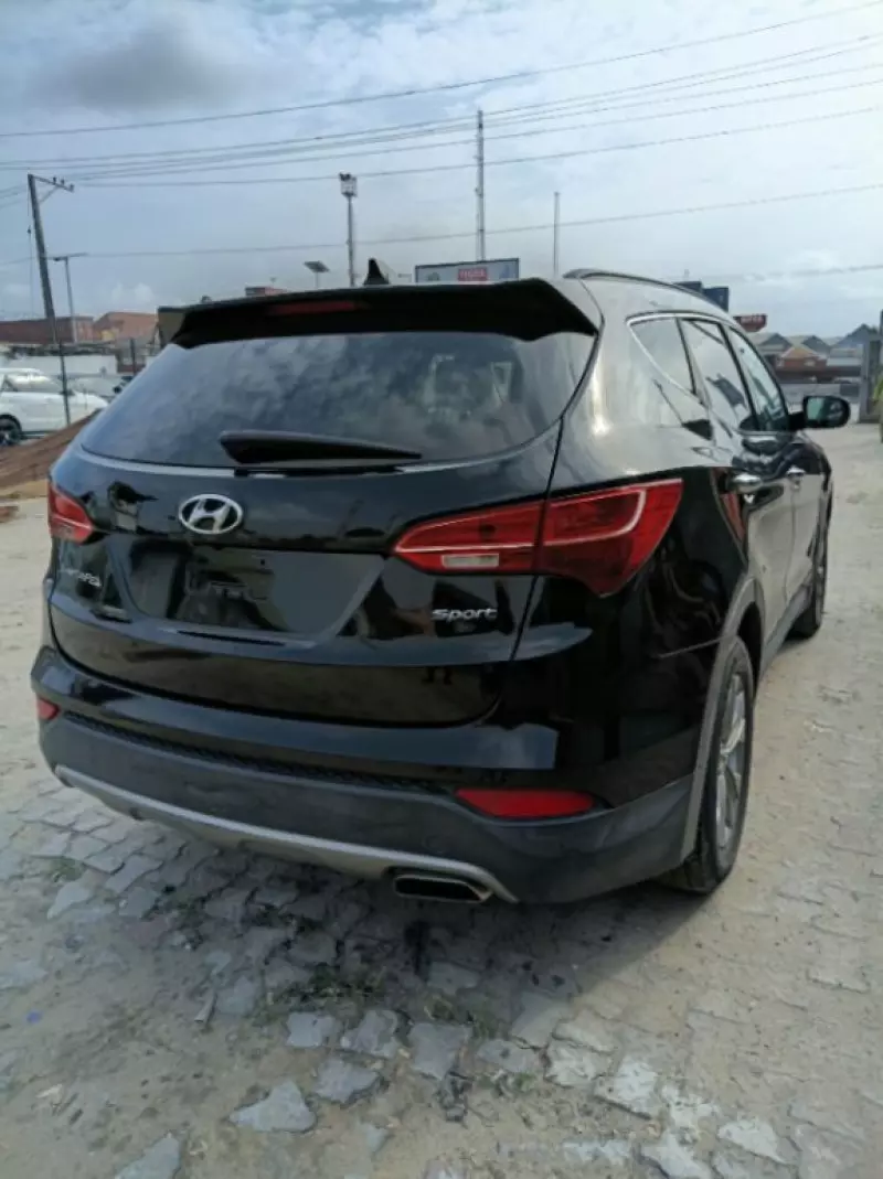 Hyundai Santa Fe Sport   - 2014