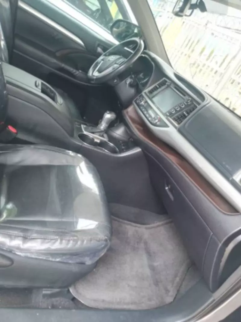 Toyota Highlander   - 2014