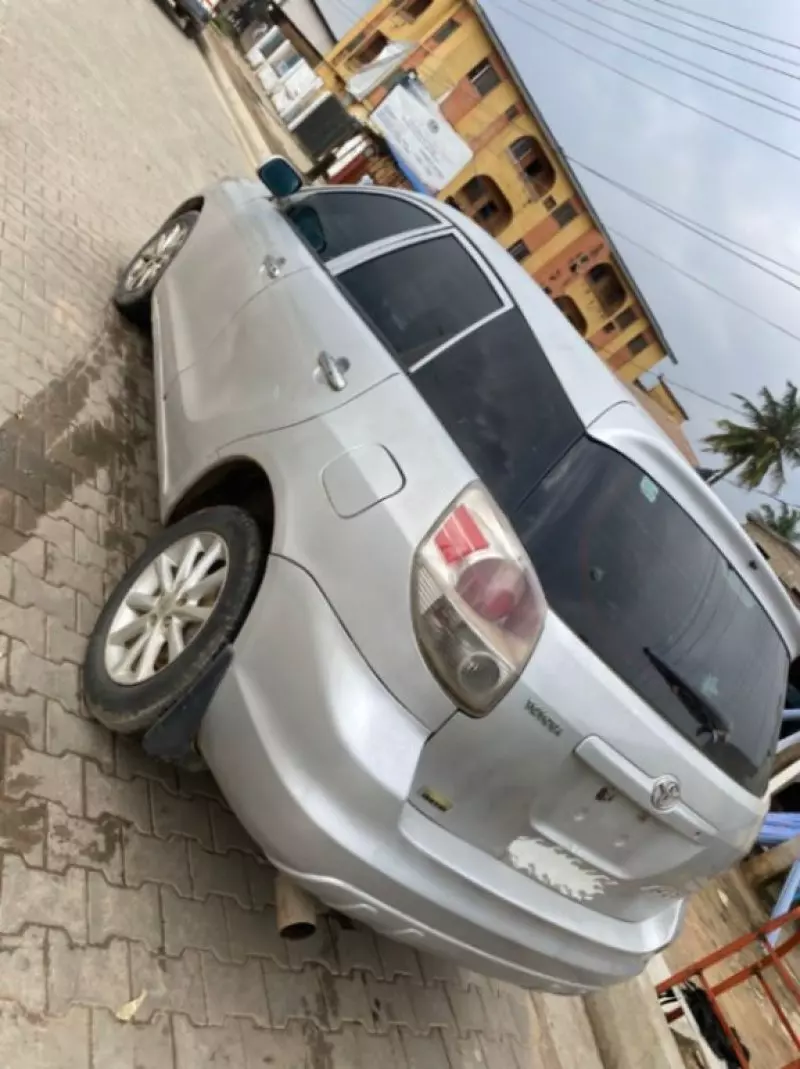 Toyota Matrix   - 2003