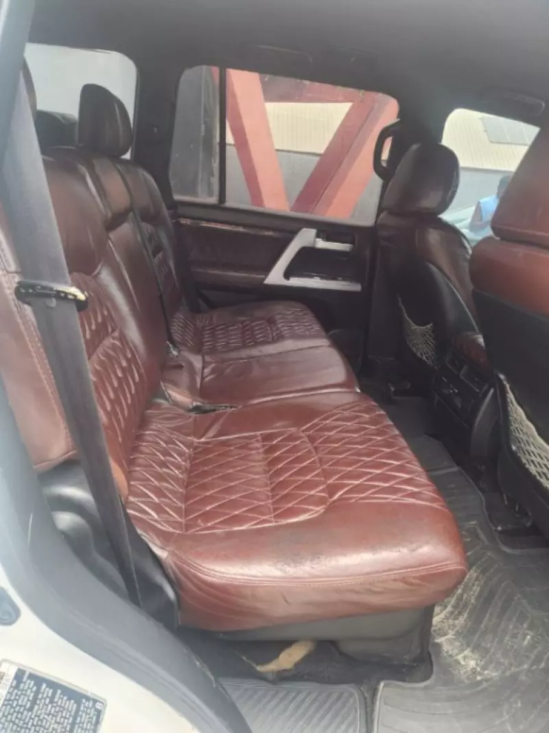 Toyota Land Cruiser   - 2009