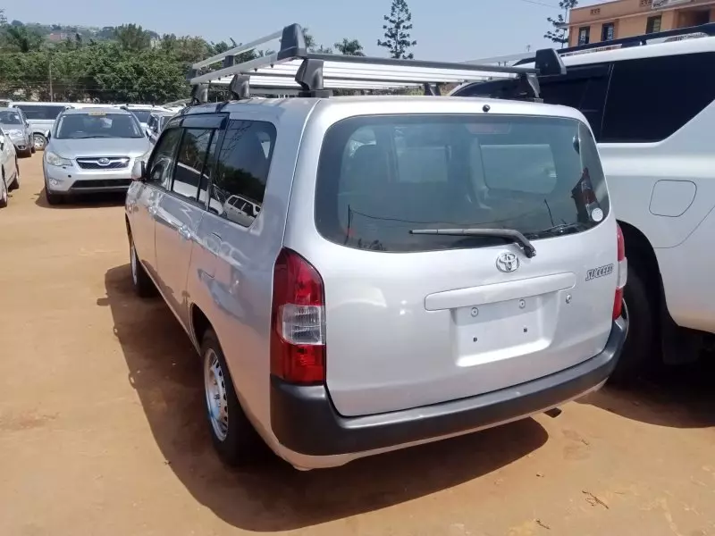 Toyota Succeed    - 2015