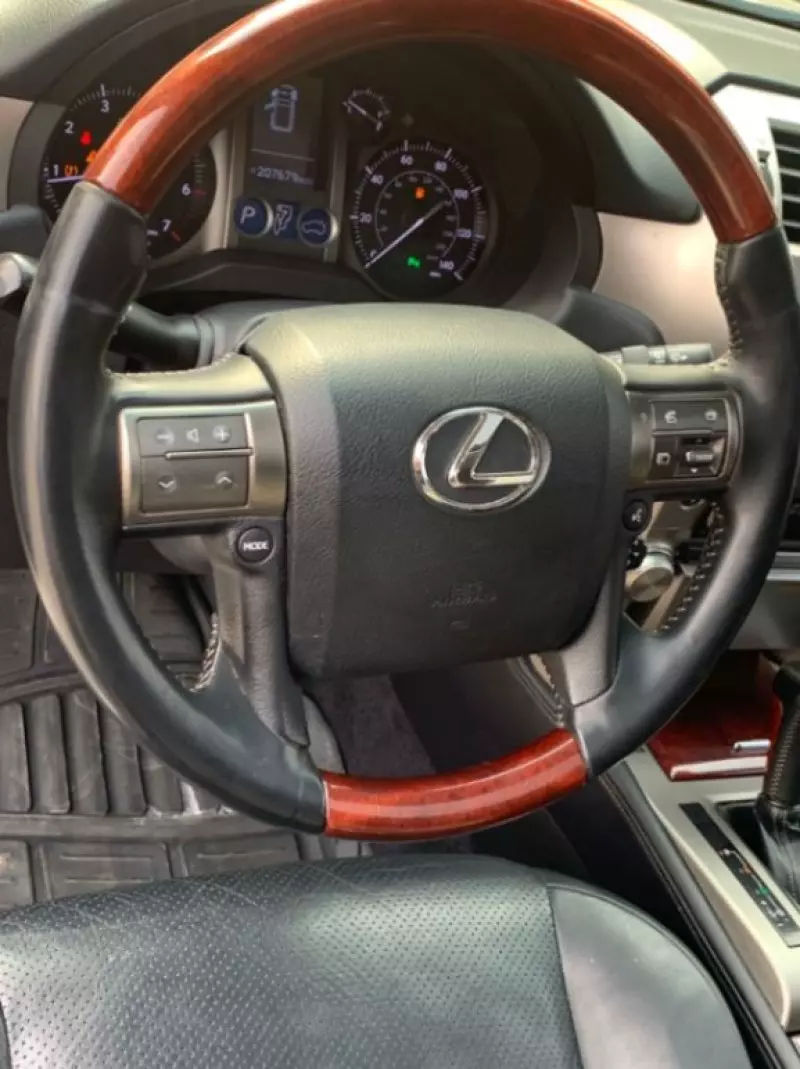 Lexus GX   - 2011
